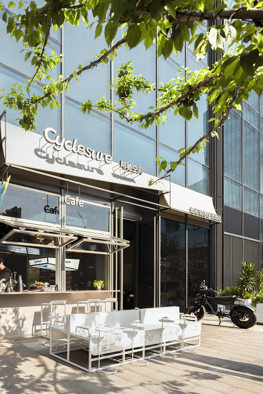 咖啡店設計,咖啡店設計案例,咖啡店設計方案,人寵空間設計,騎行綜合店,商店設計,騎行店設計,騎行零售店,蘇州Cyclesure啡馳空間,蘇州,平介設計,楊楠