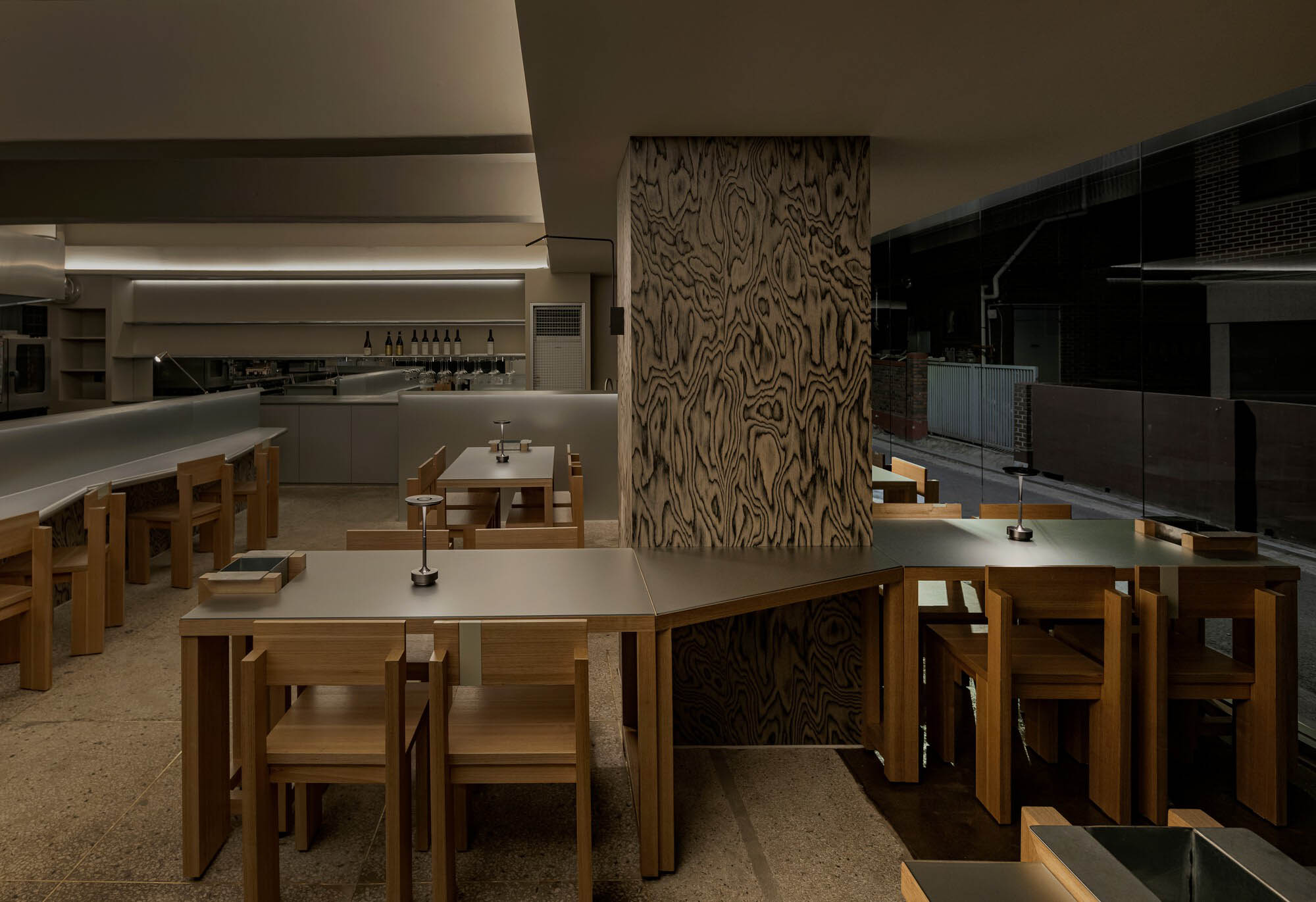 餐廳設計,DESIGN2TONE,休閑餐廳設計,SSOC Dining,亞洲餐廳設計,餐廳設計案例,韓國,首爾