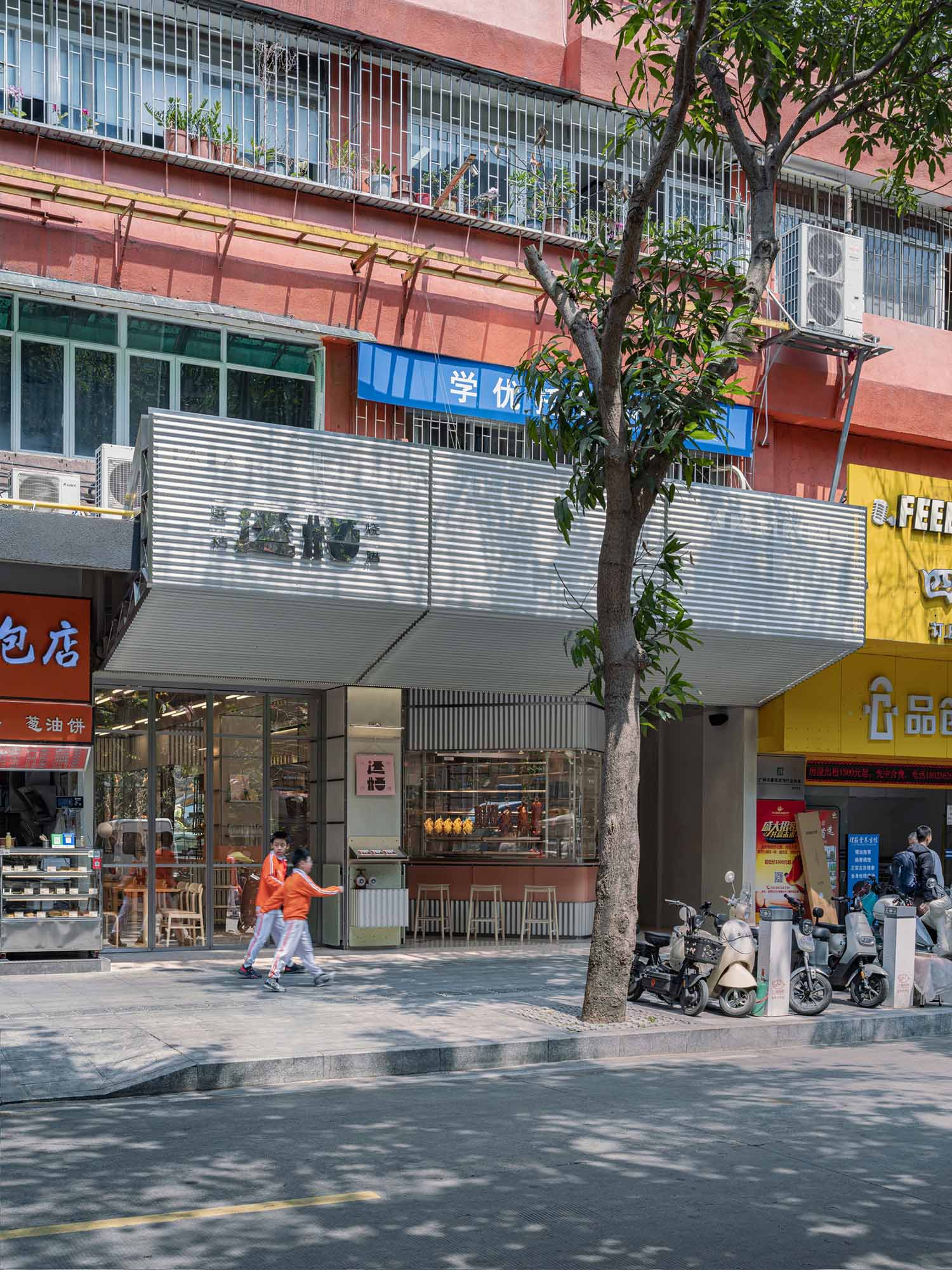 餐廳設計,Lukstudio,休閑餐廳設計,芝作室,廣州餐廳設計,餐廳設計案例,運桔燒臘餐廳,燒臘餐廳