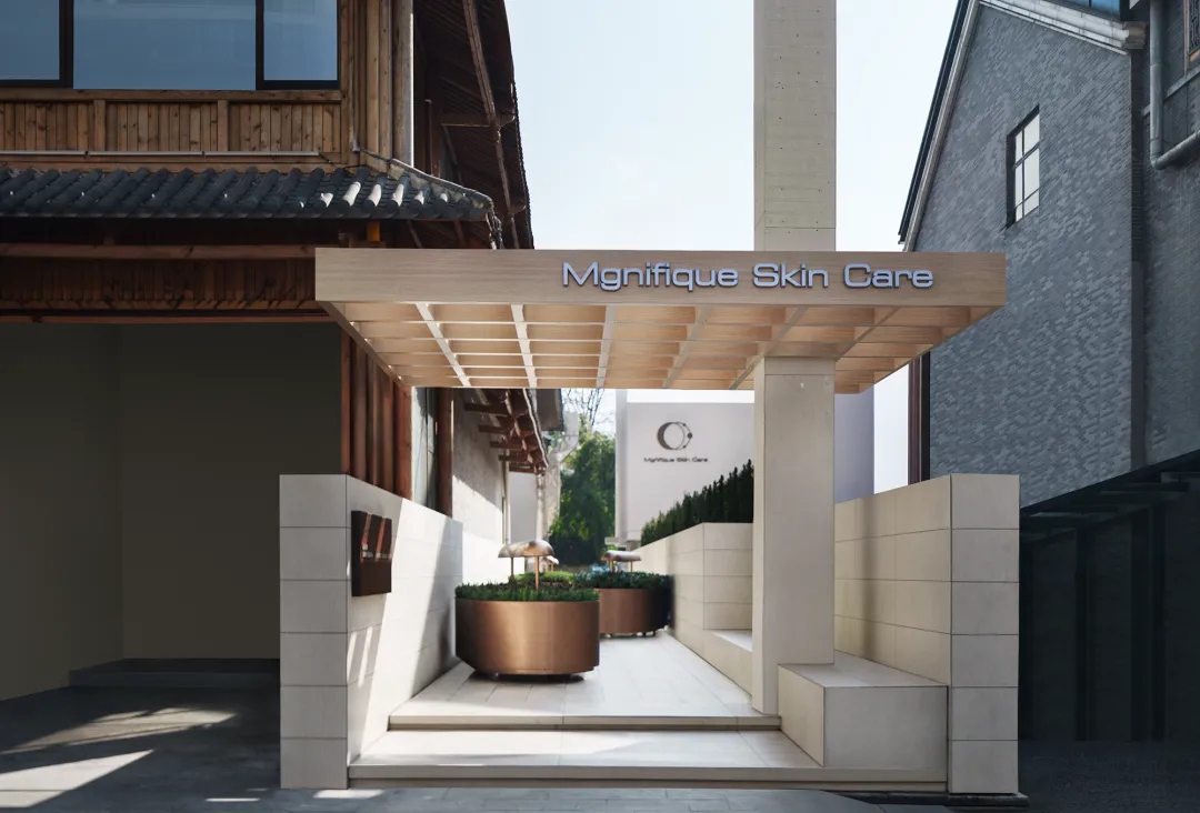 建築改造,建築外立麵設計,醫美中心設計,美容院設計,美容院設計案例,美容院設計方案,美容工作室設計,spa,貴州貴陽曼尼斐綺·聲囂之外,貴州貴陽,叁生設計/肖波