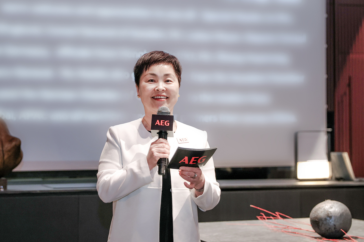 建築改造,建築外立麵設計,醫美中心設計,美容院設計,美容院設計案例,美容院設計方案,美容工作室設計,spa,貴州貴陽曼尼斐綺·聲囂之外,貴州貴陽,叁生設計/肖波